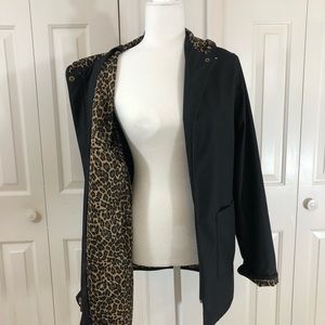 UD Utex Black/Leopard Raincoat Size S